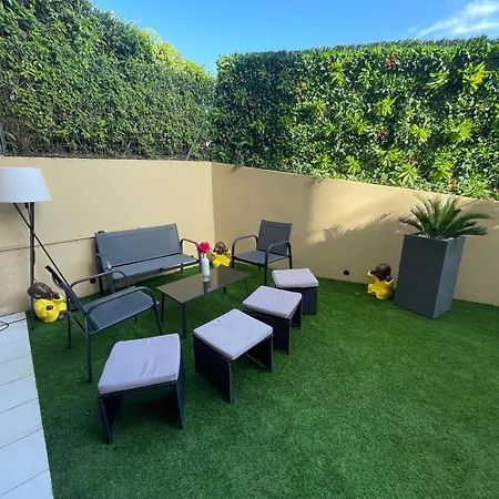 Apartment Le Jardin Ensoleille Du Domaine Des Mandariniers Hyeres