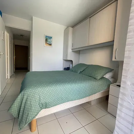 Apartament Le Jardin Ensoleille Du Domaine Des Mandariniers Hyères